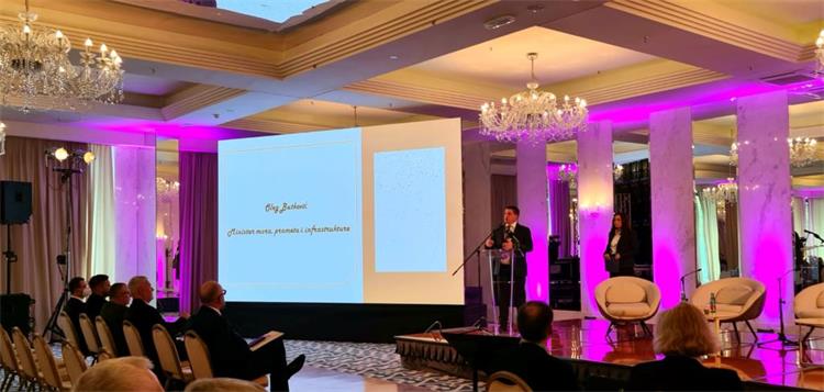 Slika /slike/foto 11_21/foto MIN-OPATIJA VIA VITA 22-11_21/nsl MIN-OPATIJA VIA VITA 22-11_21.JPG